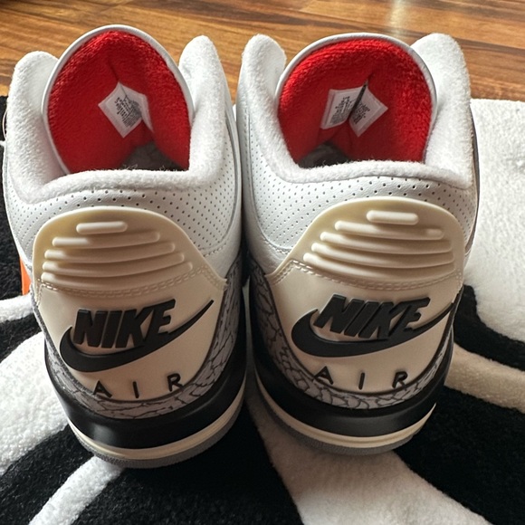 Jordan 3 Retro White Cement ‘Reimagined’ - Picture 3 of 7
